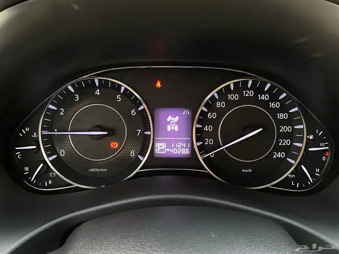نيسان باترول 24