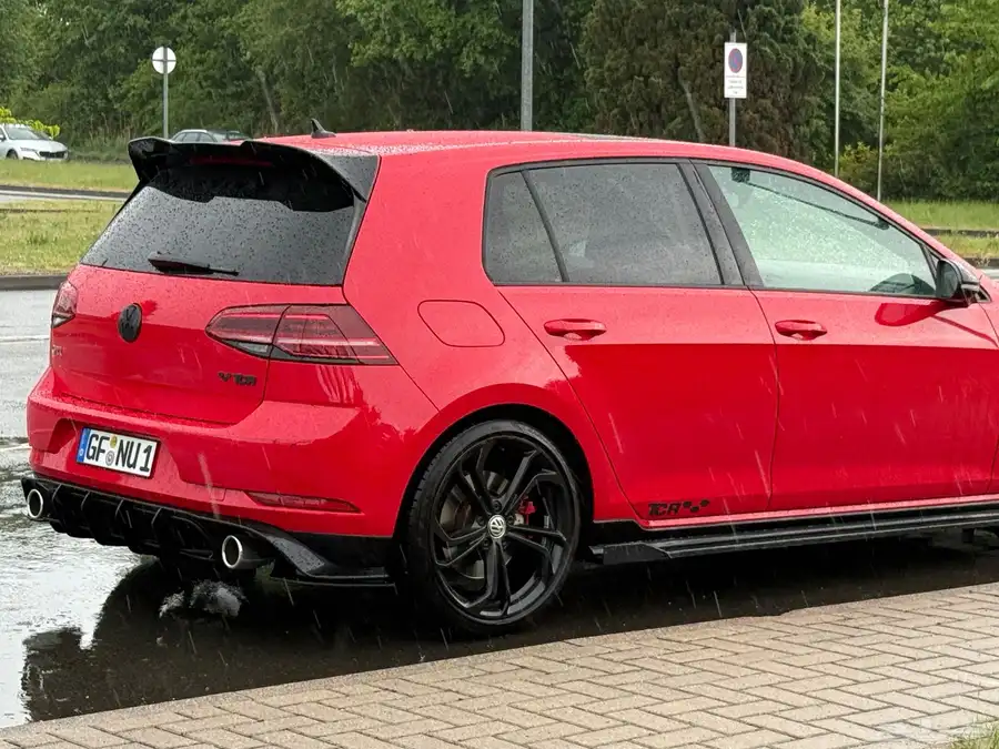 فولكس واجن غولف جي تي اي تي سي ار لمتد ادشن GTI TCR LIMITED index