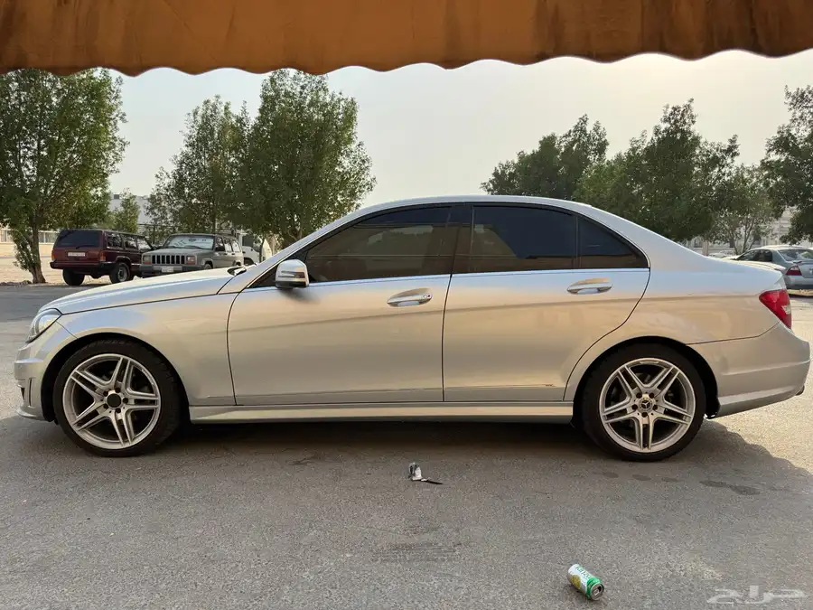 مرسيدس c200 elegance 1