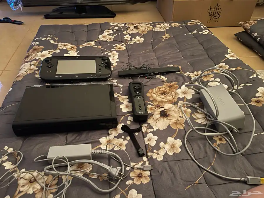 جهاز Wii U أمريكي مع كامل محتوياته 0