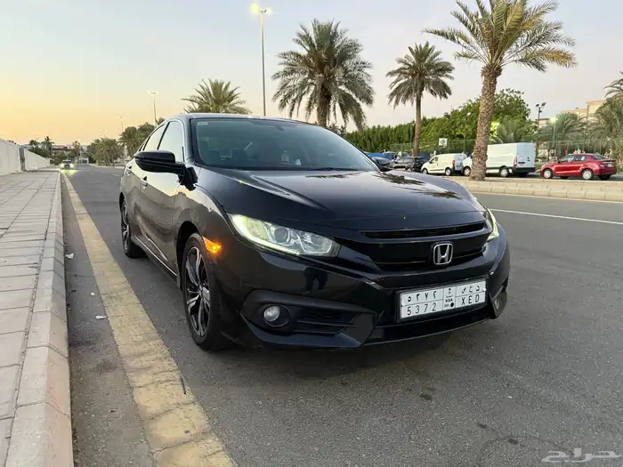 هوندا سيفيك 1.6 2019 نص فل للبيع 2