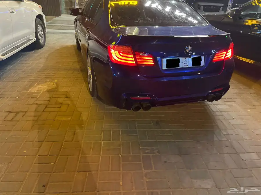 بي ام دبليو الفئة الخامسة 2012 M5 528i 3