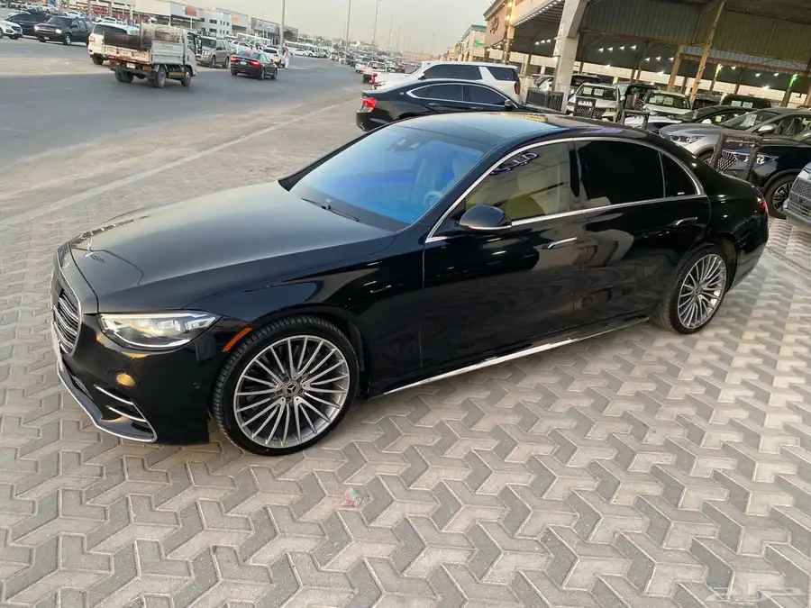 مرسدس s580 2023 15
