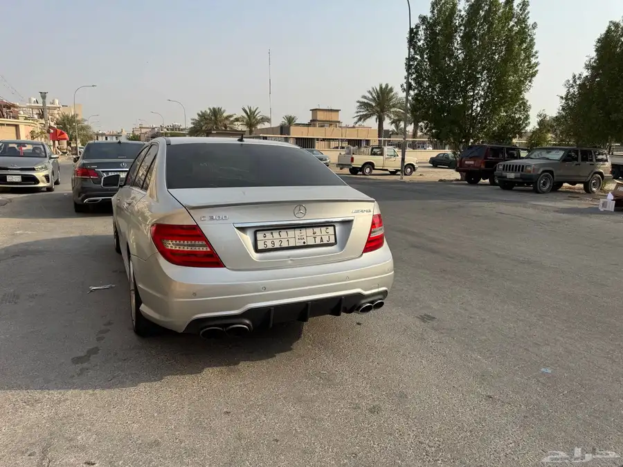 مرسيدس c200 elegance 2