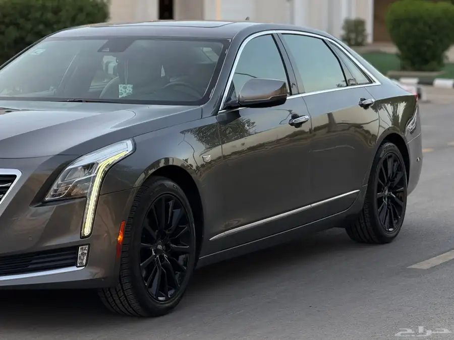 كاديلاك CT6 2017 نظيف جدا 3
