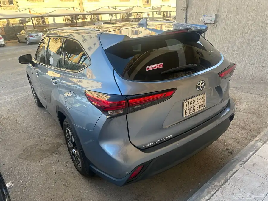 toyota Highlander 8