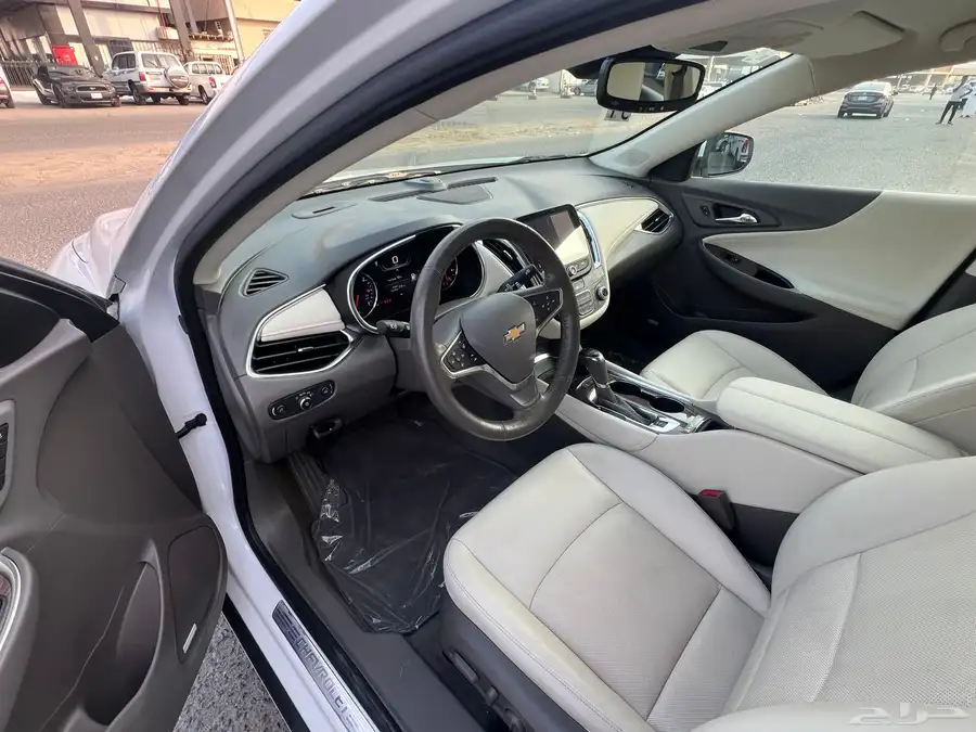 ماليبو 2020 نص فل 2.0 بنزين تيربو بصمه LT 13
