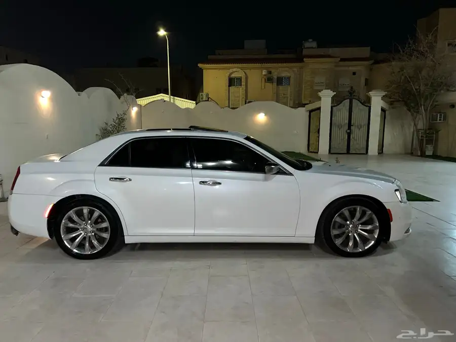 كرايسلر 2013 8