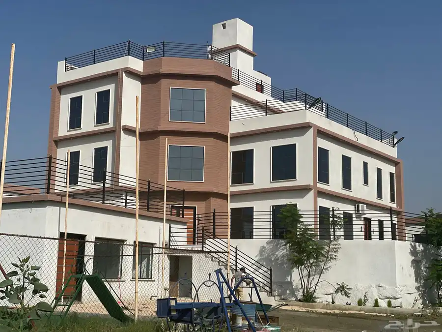 قصر مصغر للبيع اوبدل مناسب 0
