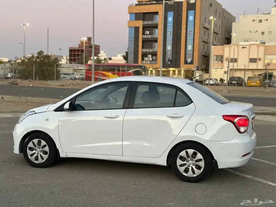 هونداي i10 2016 للبيع 12