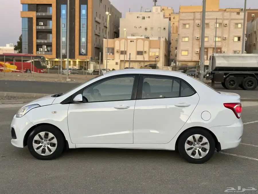 هونداي i10 2016 للبيع 13