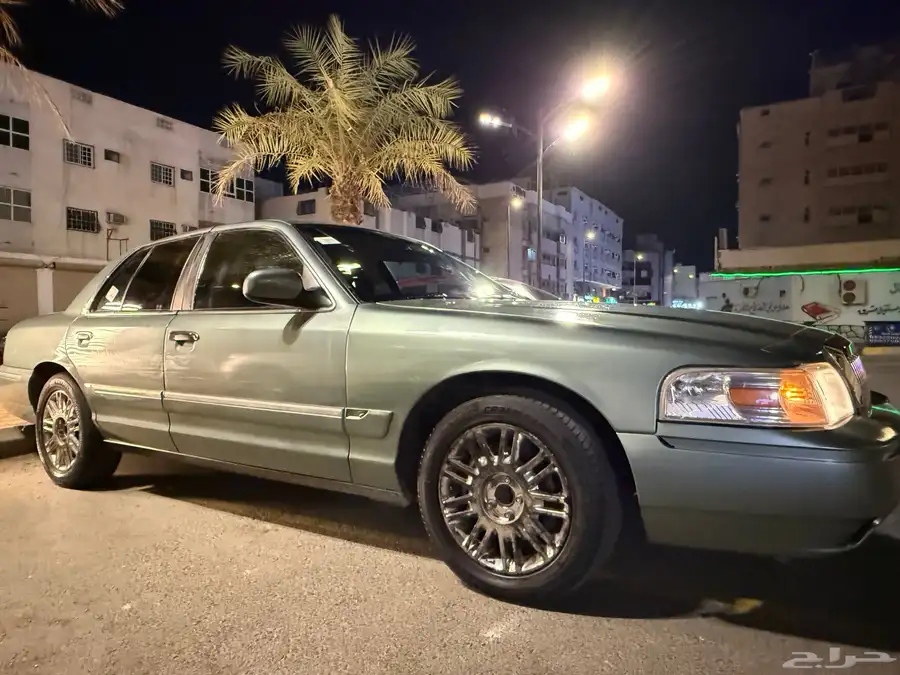 ميركوري جراند ماركيز 4