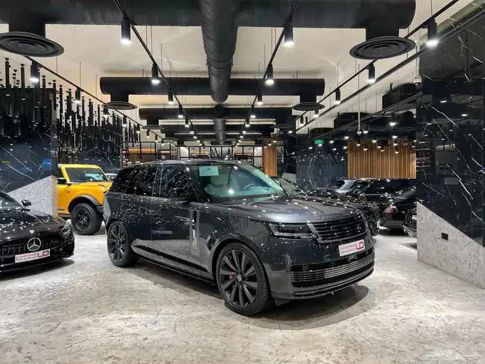 لاند روفر فوج اس في - Range Rover SV 2024 0