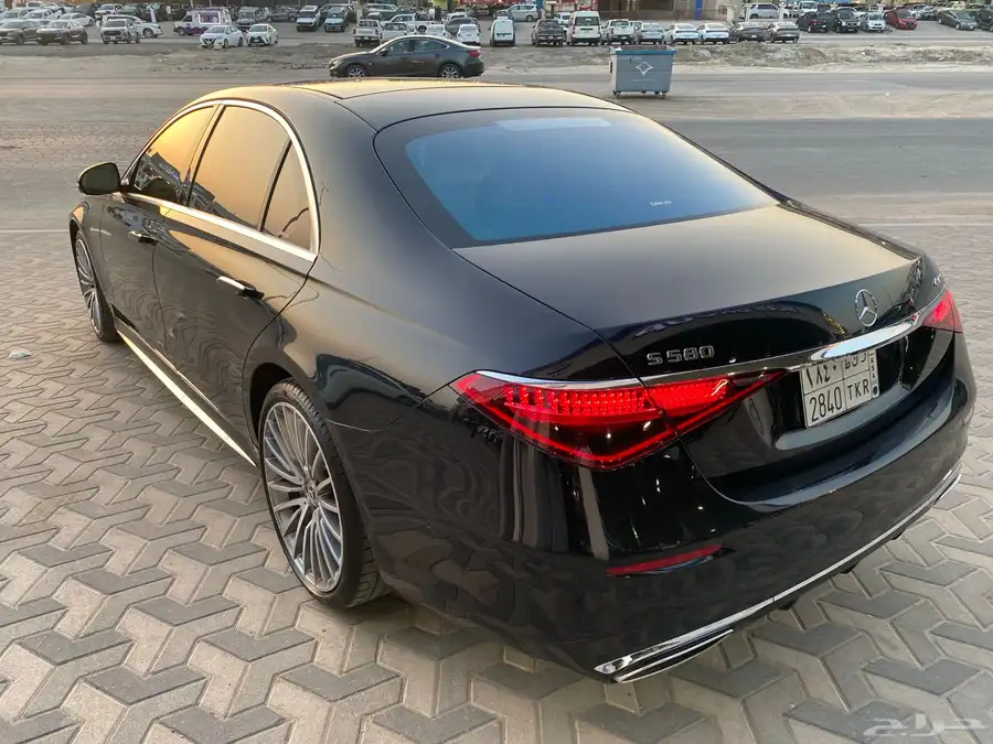 مرسدس s580 2023 13