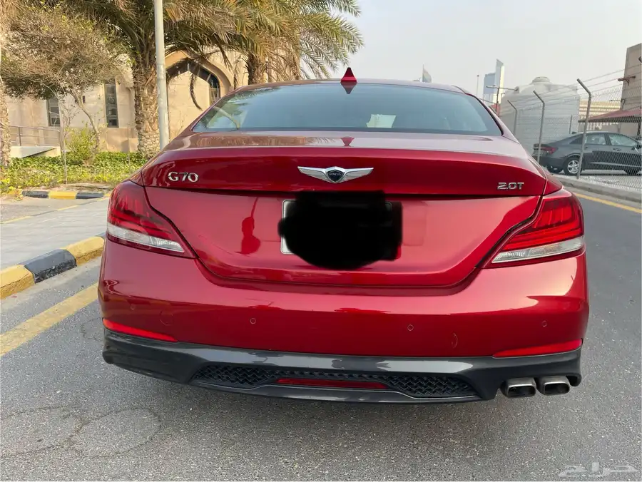 جنسس G70 18