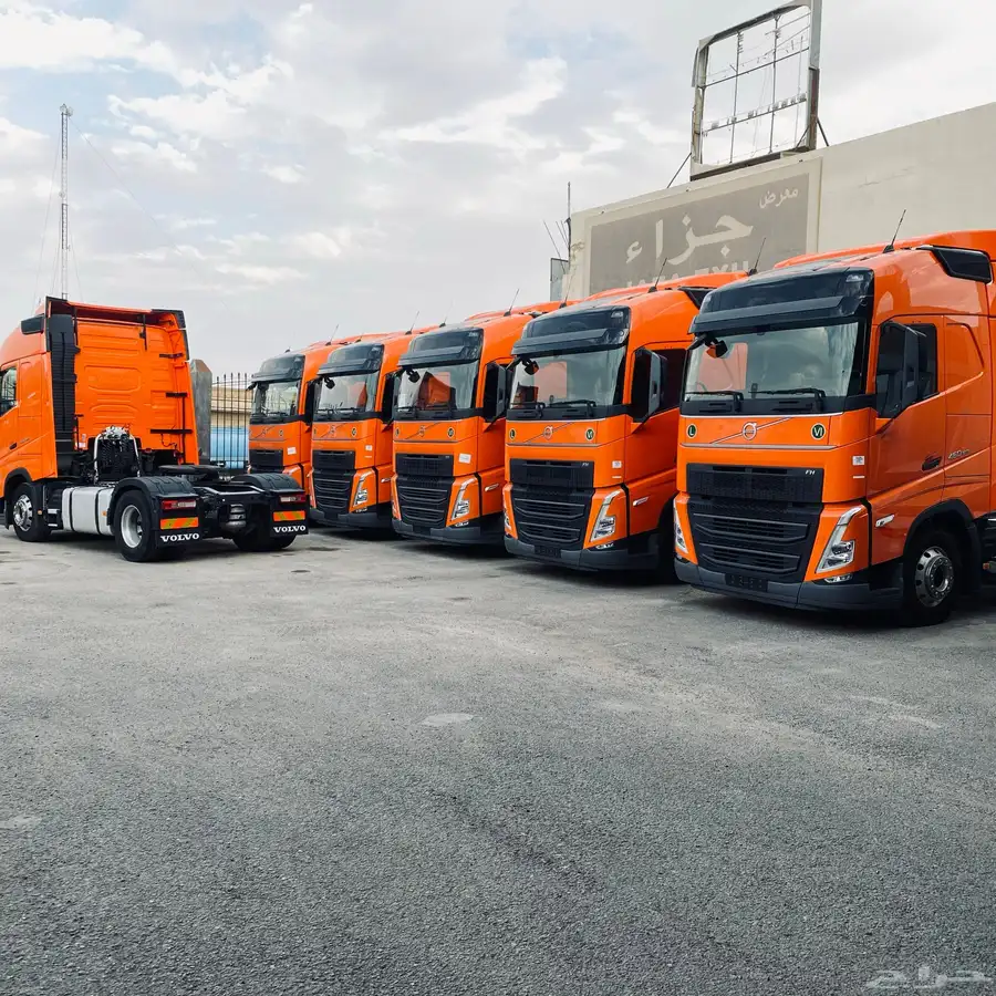 شاحنات فولفو 2021 VOLVO 1
