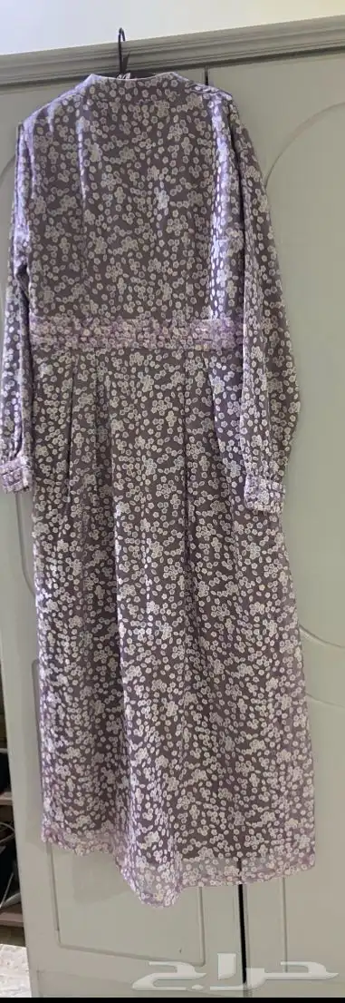فساتين مستعملة 1