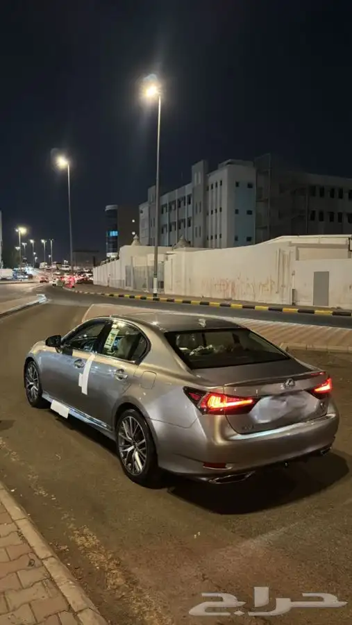 لكزس GS 2016 مستعملة للبيع قير اوتماتيك بنزين 2