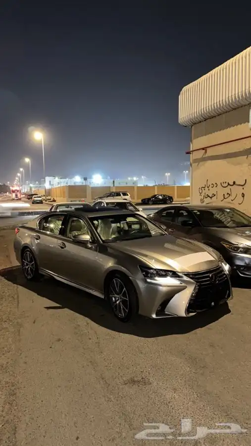 لكزس GS 2016 مستعملة للبيع قير اوتماتيك بنزين 3