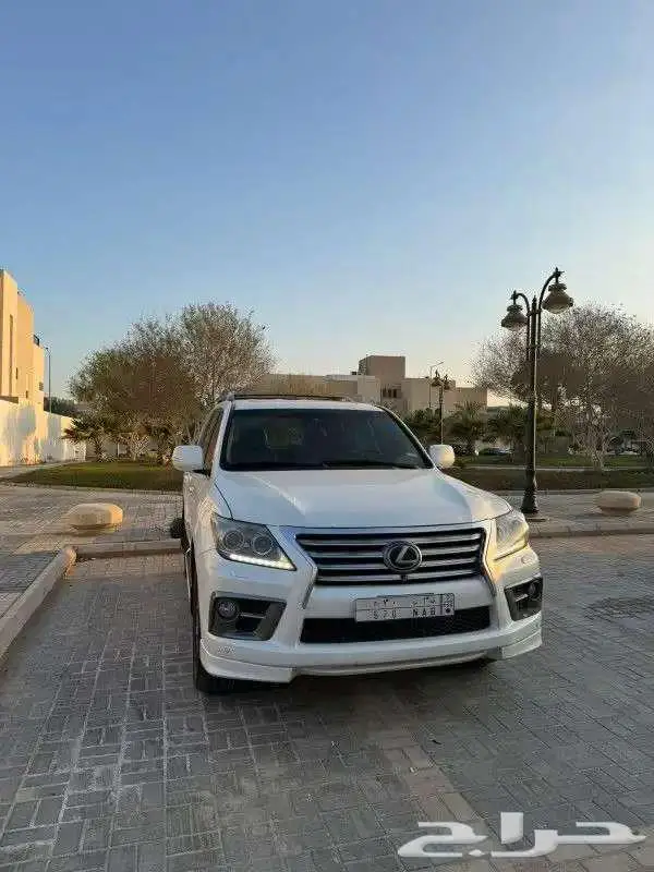 جيب لكزس LX570 موديل 2012 استخدام شخصي 0