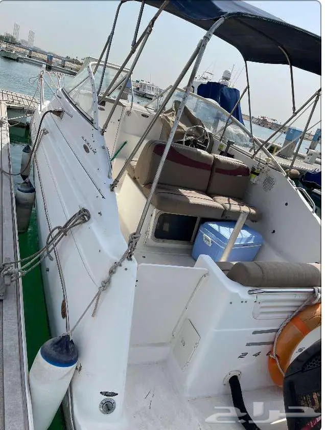 قارب أمريكي Maxum 2400SCR 25.3ft 7 7 متر 15