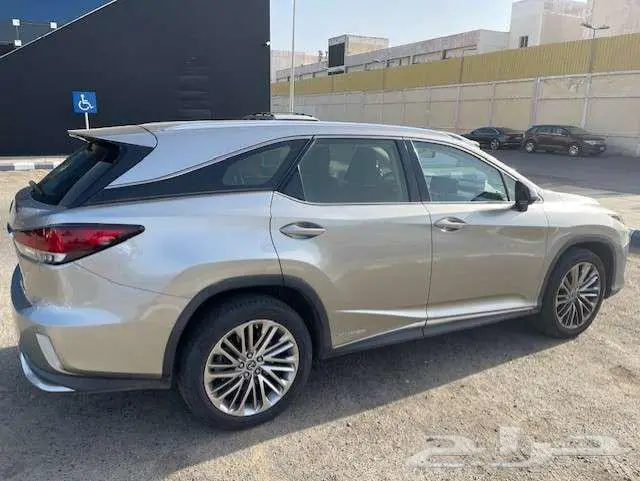 Lexus RX 450 Hybrid (Excellent Condition) 2021 Model 3