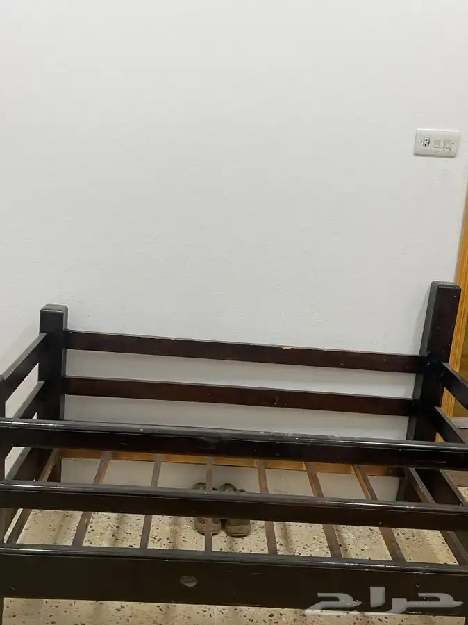 هندول اطفال خشبي 1