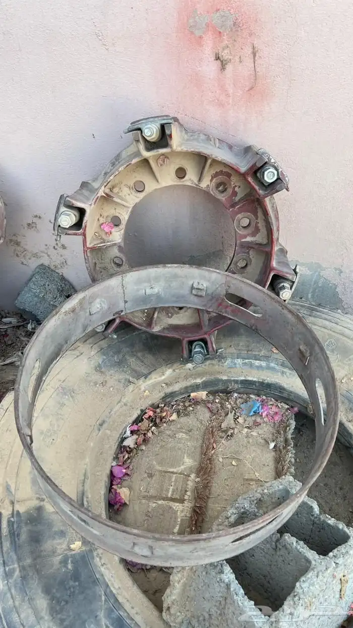 اربع جنوط وبرامك امامي وخلفي بالمسمار 1