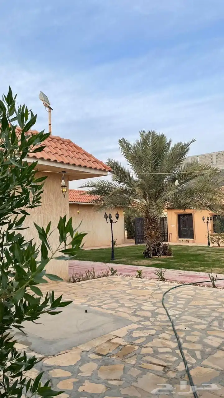 منتجع للإيجار السنوي في الجبيلة بحي عقرباء ب (500 ألف) ريال 5