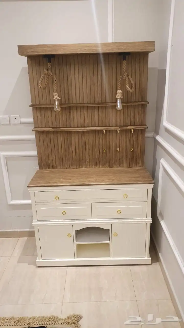 طاوله 4