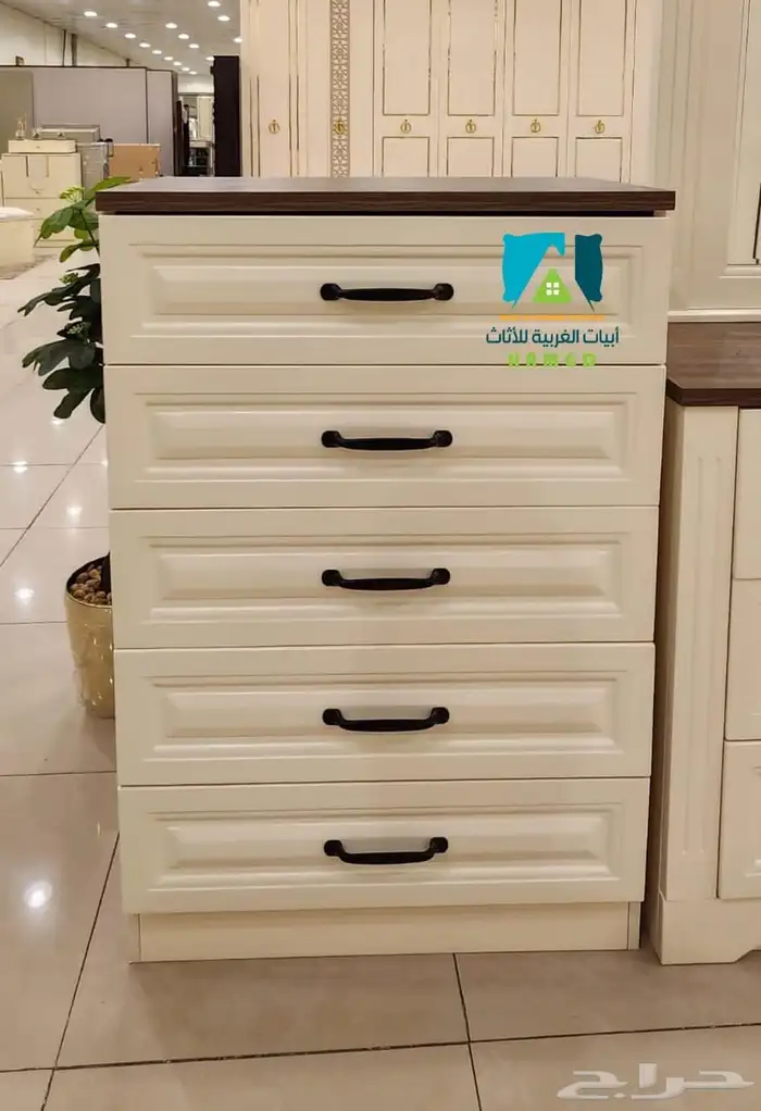 افخم غرف نوم حديثة وراقية باسعار مناسبة 43