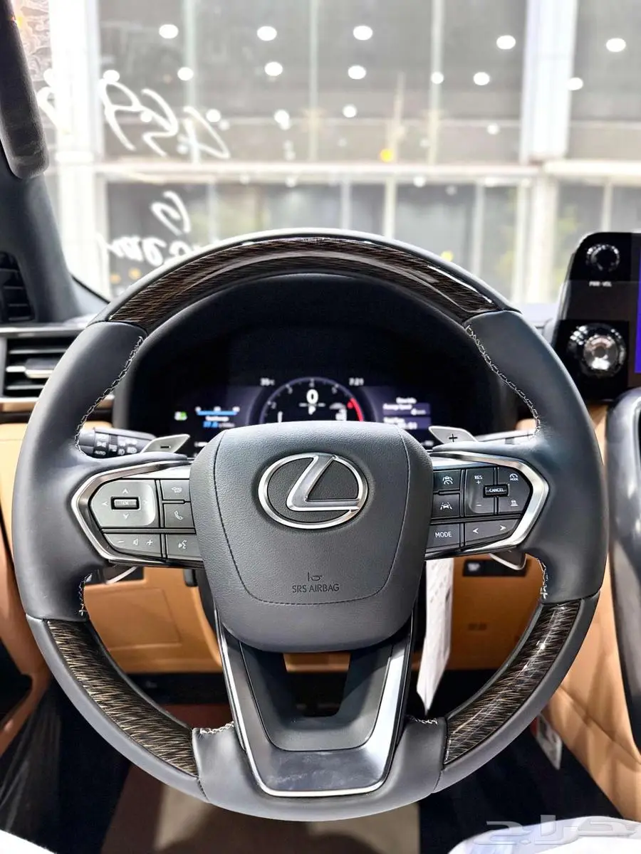 لكزس ( LX 600 BB ) موديل 2025 أقل الأسعار 16
