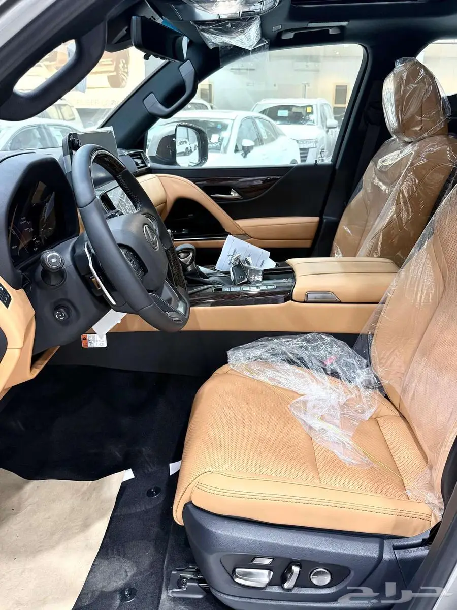 لكزس ( LX 600 BB ) موديل 2025 أقل الأسعار 10