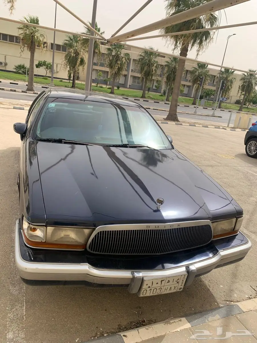بيوك 1993 4