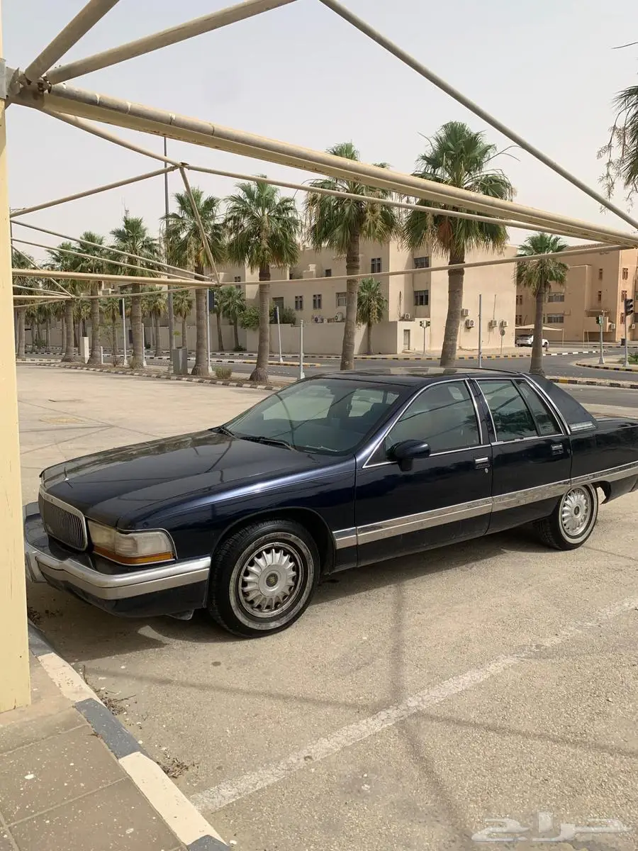 بيوك 1993 8