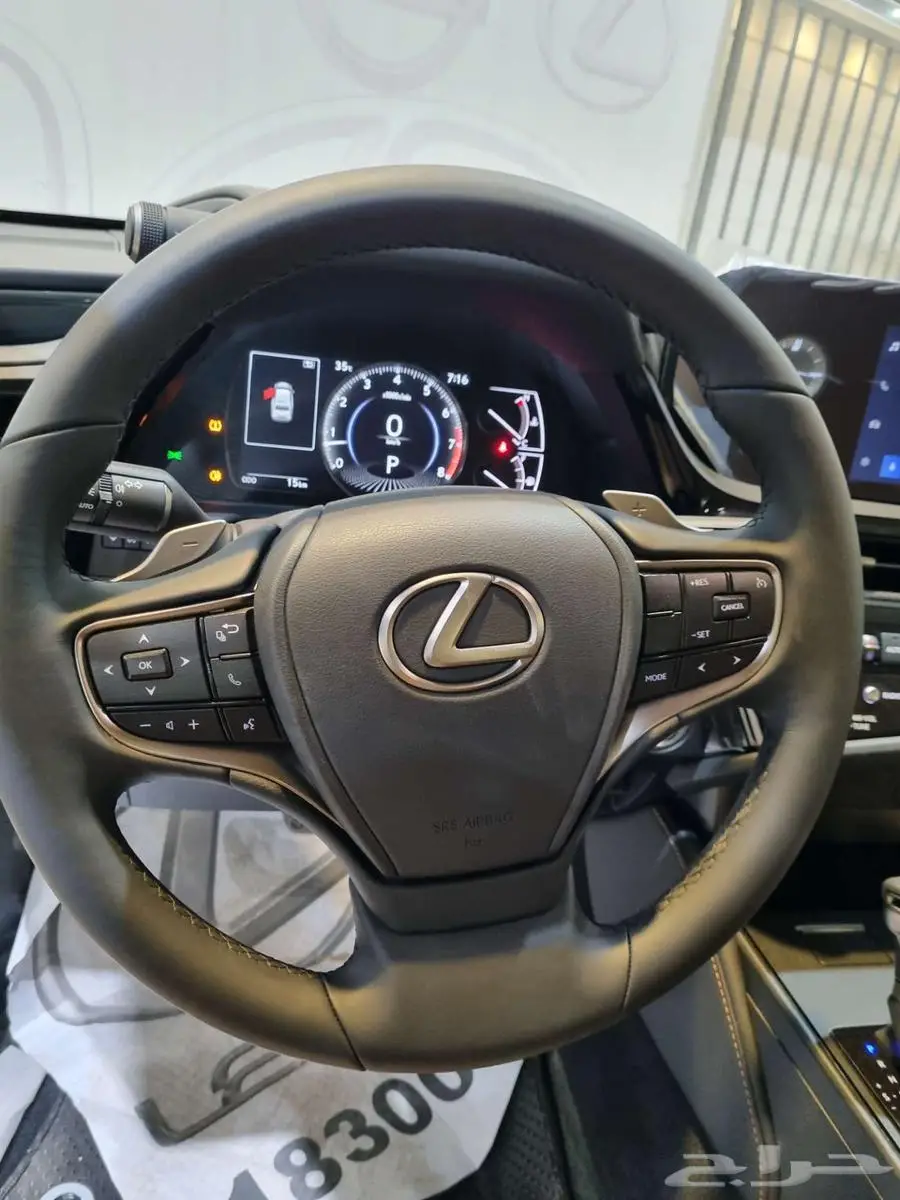 لكزس es350 ستاندر 2025 8