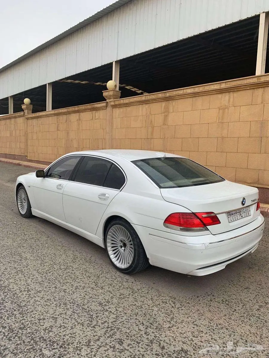 بي ام 2008 فل كامل BMW 14