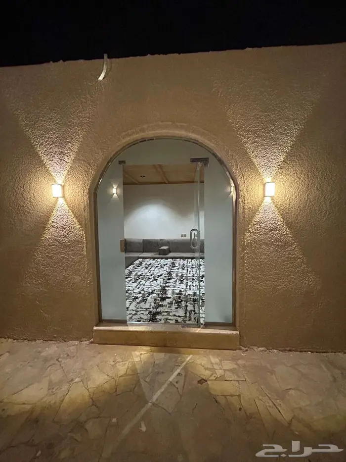 شاليه راقي يجمع بين الرفاهية والخصوصية في الرمال 9