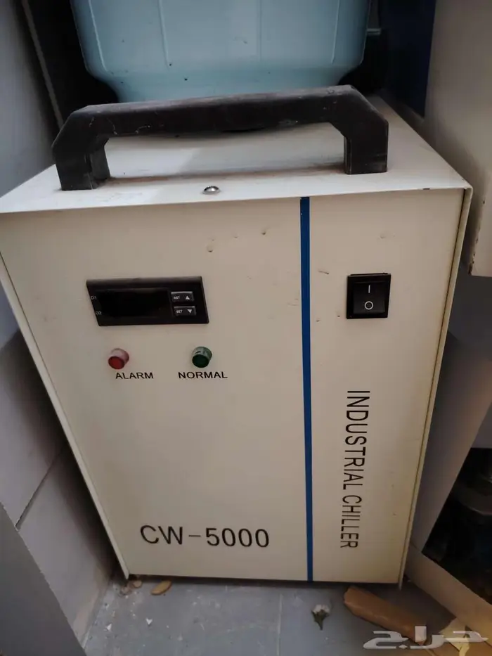 ماكينة ليزر قص وحفر 1