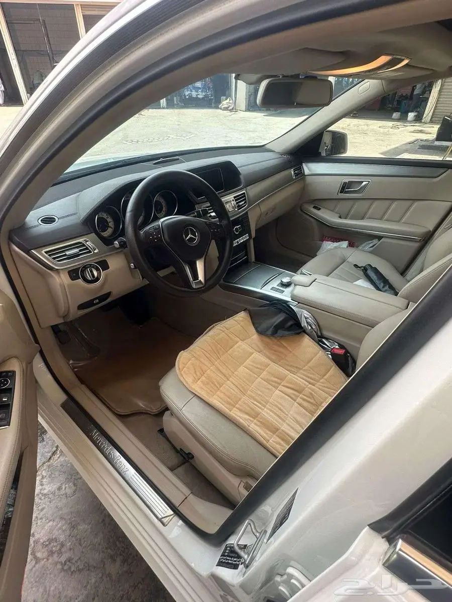 مرسيدس جفالي 2014 E300 ممشى قليل مالك ثانى 19