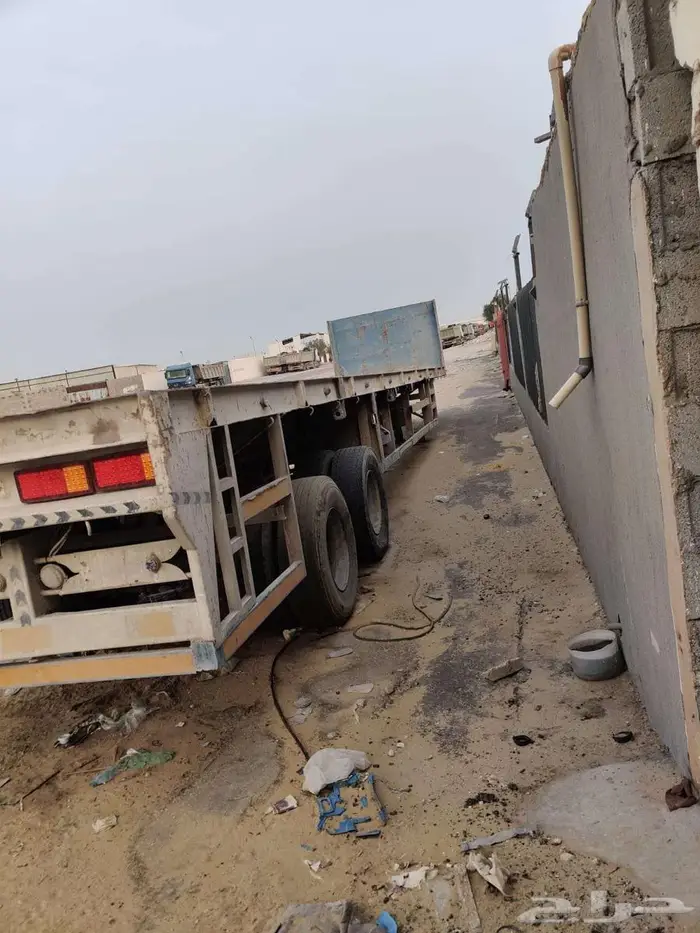 سطحة قاعدة طولها 14 متر تفتح إلى 24 متر 0