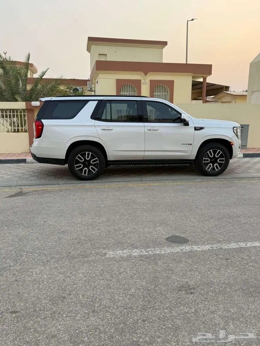 يوكن AT4 قصير 2021 2