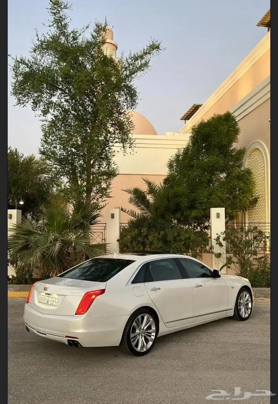 كاديلاك بلاتينوم أعلى فئه نظيف 4