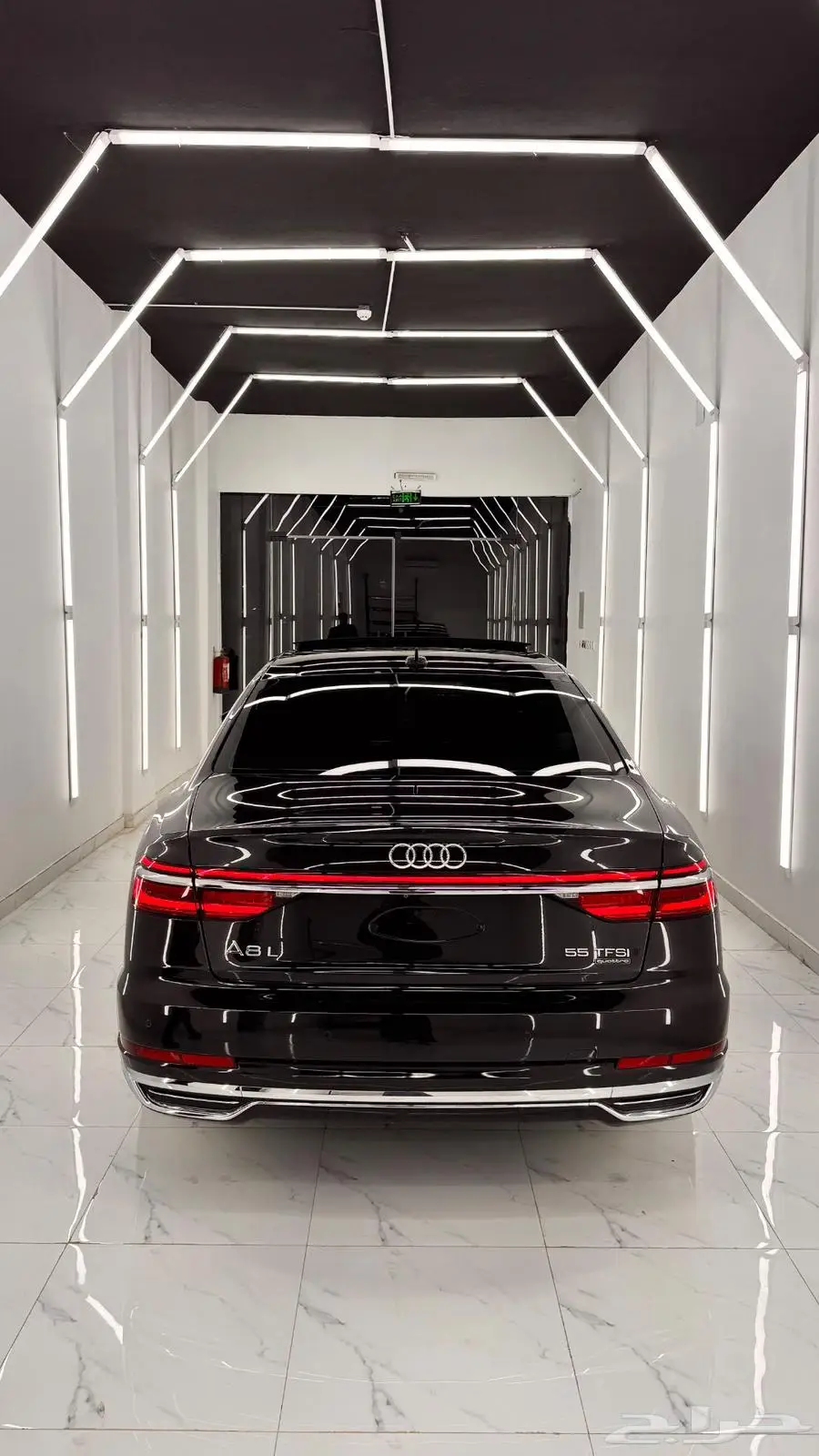 للبيع audi A8 2018 فل كامل 2