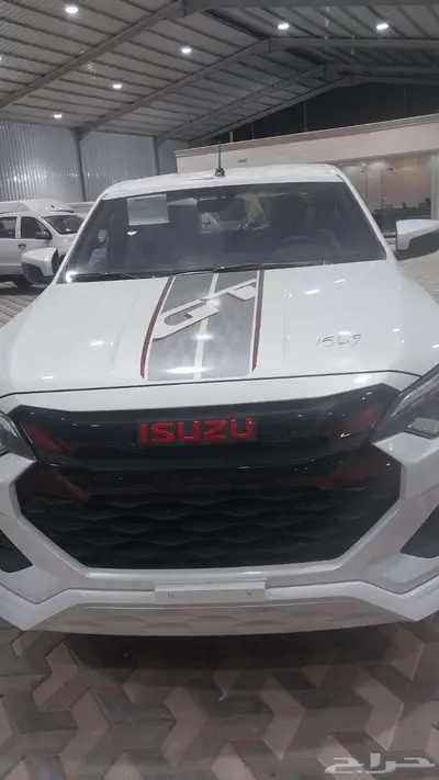 ايسوزو ديماكس 2025 جي تي فل كامل عرض خاص 138900 ريال 12