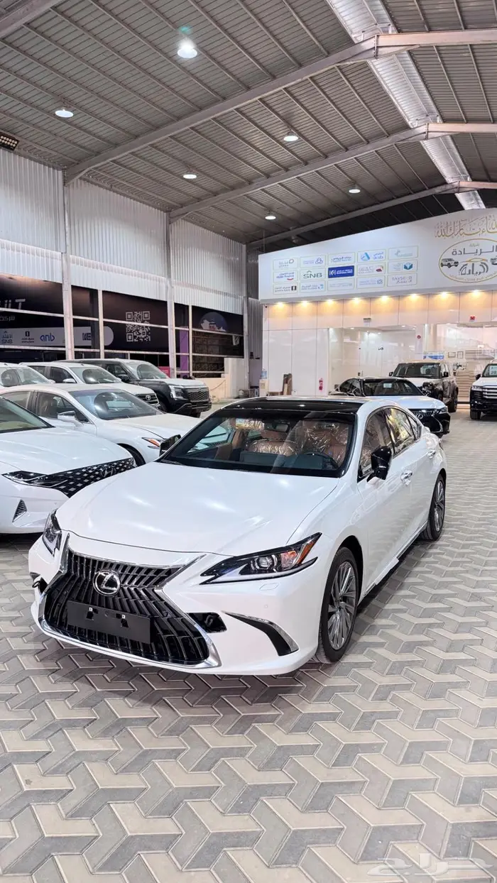 لكزس es 350 نص فل بريمي 2025 1