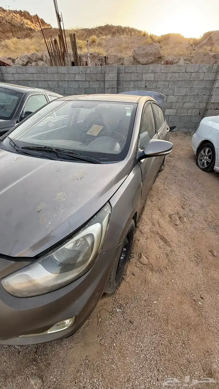 للبيع قطع تشليح اكسنت من 2012 ل 2018 8