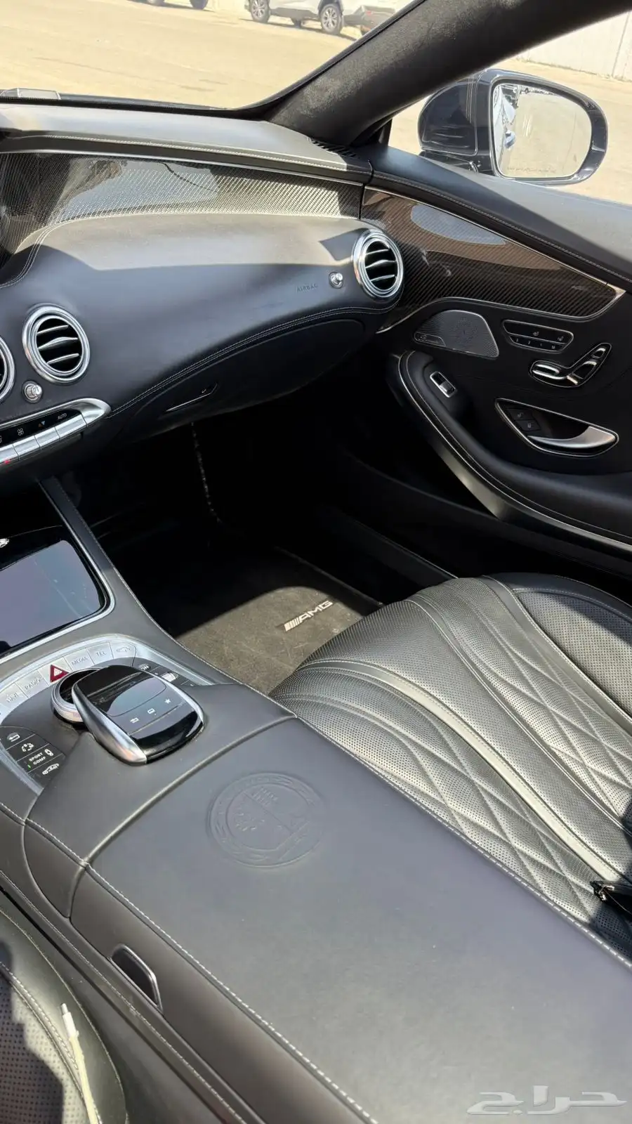 Mercedes S63 coupe AMG 8