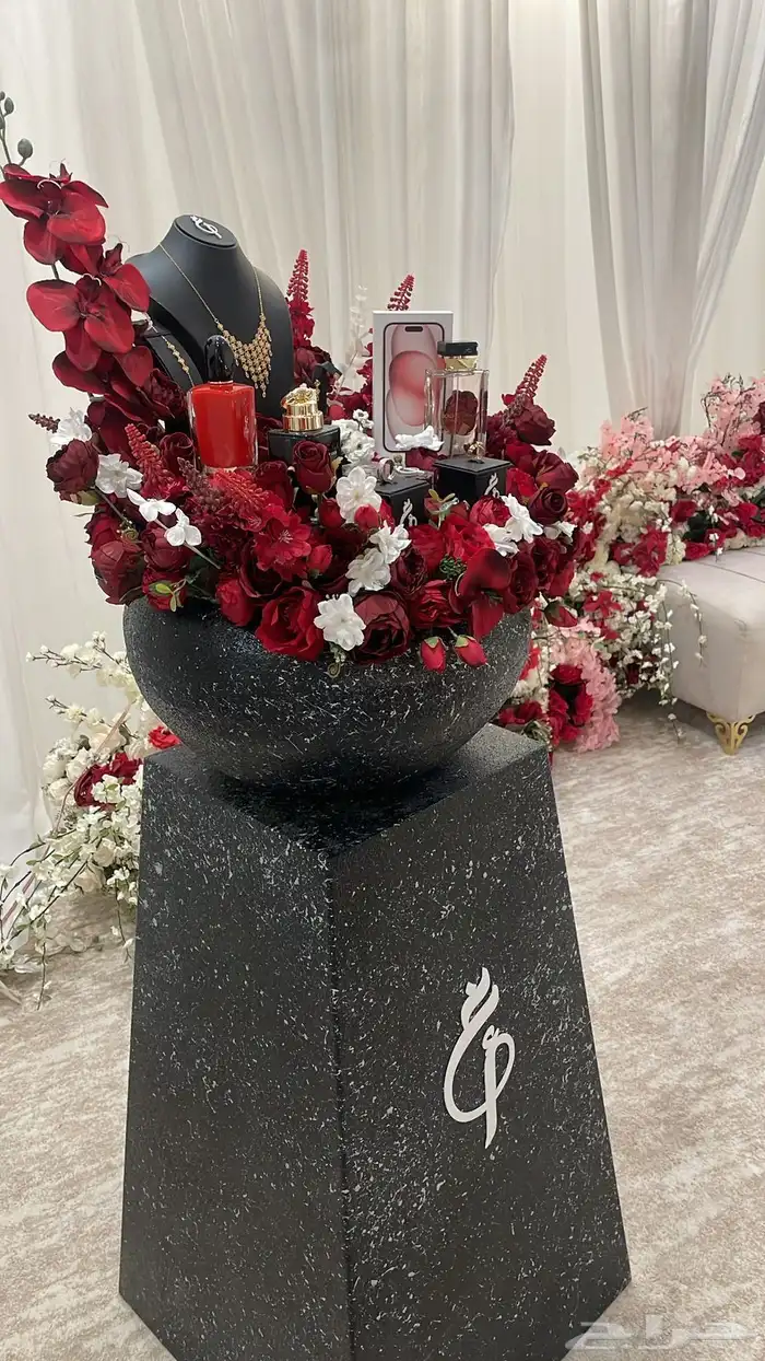 عربية ملكة 1