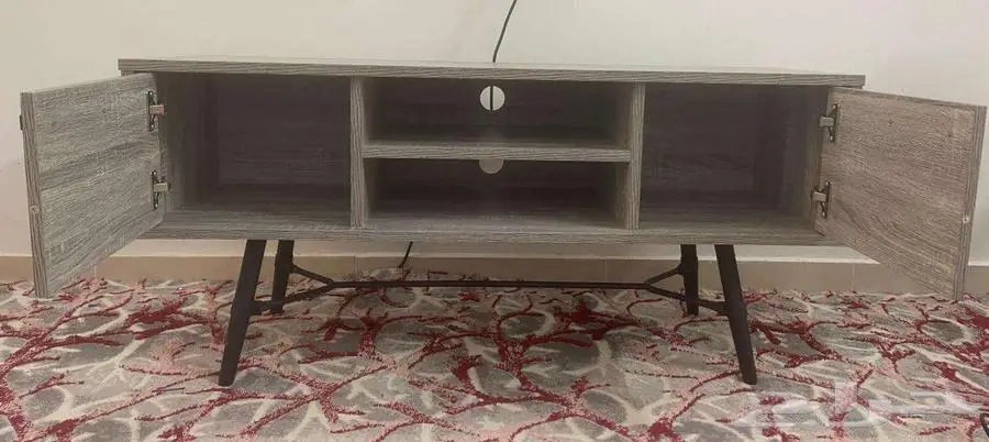 مجلس كامل للبيع استخدام مايقارب أربع أشهر 6